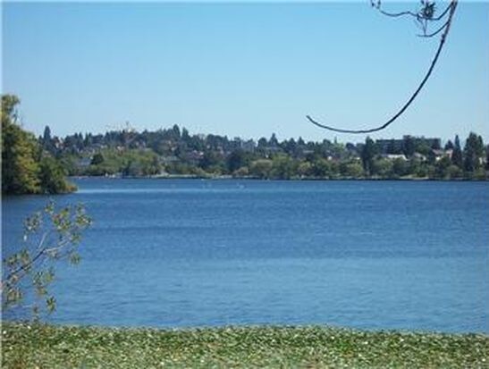 Walk to Greenlake - 911 N 73rd St (Seattle, WA)