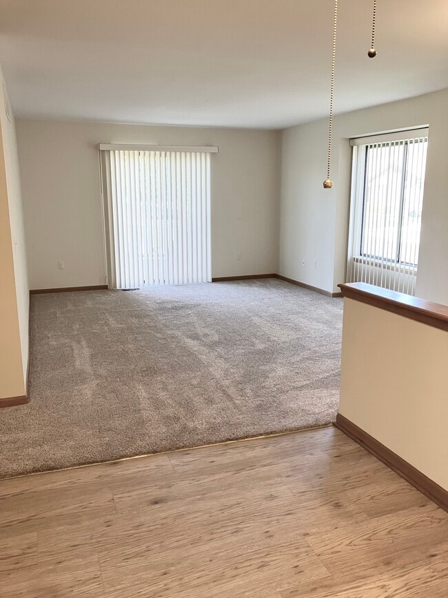 Photo - 26233 Annagrove Ln Unit Annagrove