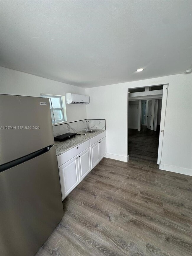 Photo - 12534 SW 27th St