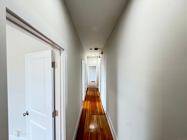 Photo - 360 Campbell Ave