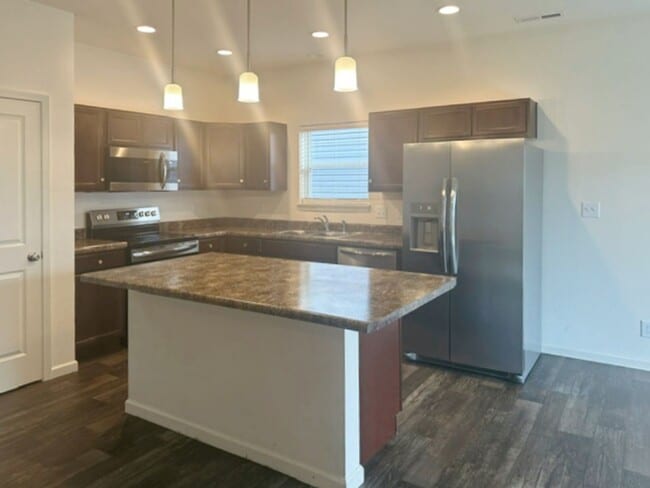 Photo - Modern 3B/2B home located in South Lafayet...