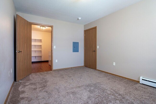 Photo - Parkdale Apartments