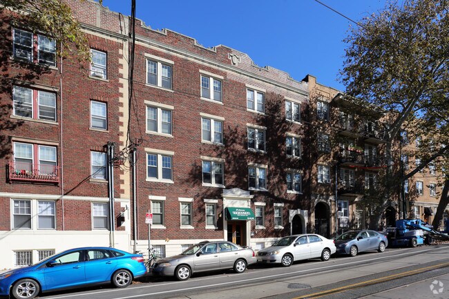 Photo - The Lexington