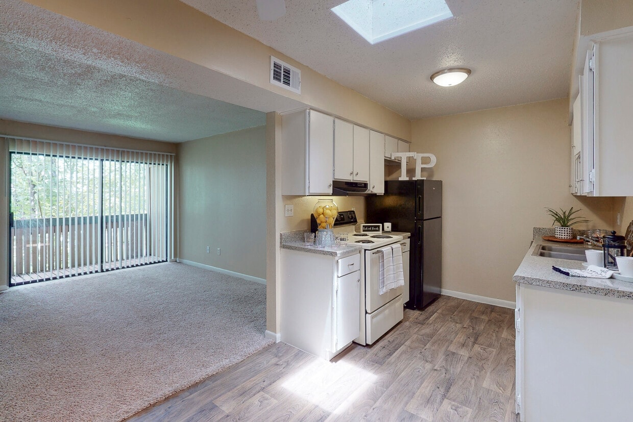 Kitchen/living Room - Tower Park Apartments