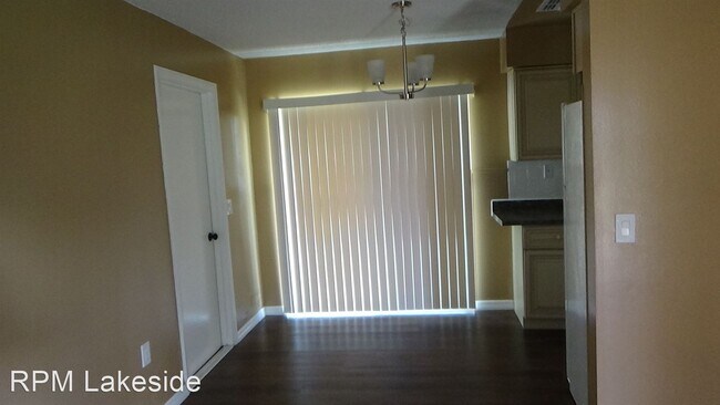 Photo - 3 br, 1.5 bath House - 907 Experiment Stat...