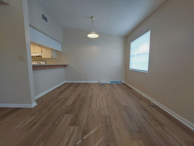 Photo - ***$500 off First Month*** 2 Bedroom / 2 Bathroom Duplex