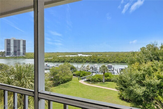 300 Horse Creek Dr Unit 408