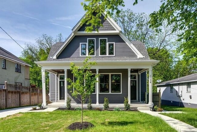 Building Photo - Beautiful East Nashville Bungalow Rental
