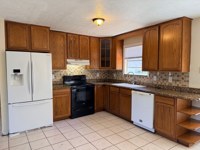 Photo - 3 bedroom 2 bath 1 Car Garage Single Family Home