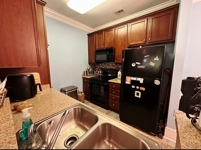 Photo - 422 Waterford Lake Dr Unit 1