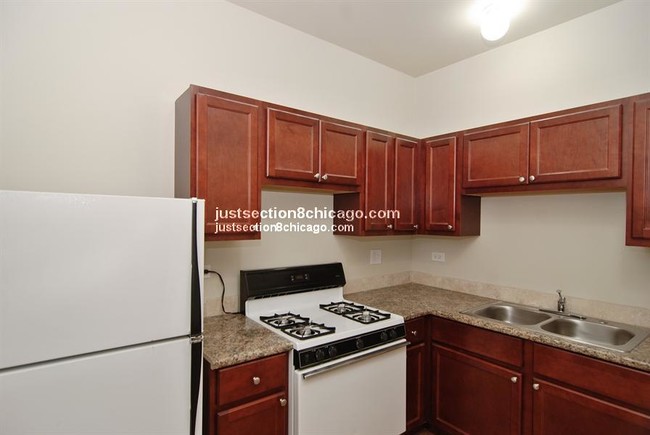 Photo - 1203 N Karlov Ave Unidad 3 Rental