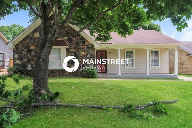 Photo - 3 Bedroom Pet-Friendly Home in Millington, TN with Main Street Renewal