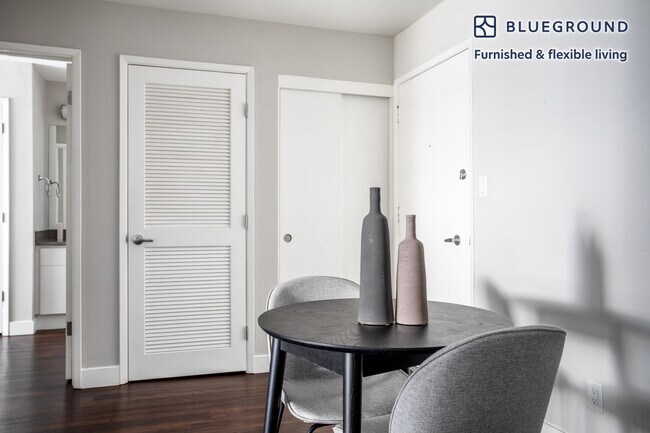 Photo - 655 S Fair Oaks Ave Unit FL2-ID367