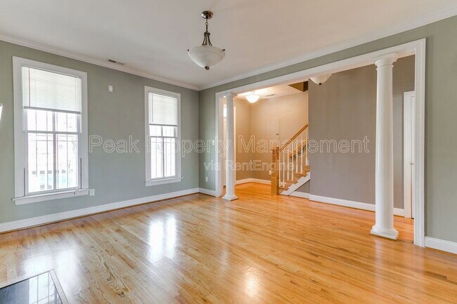 Photo - 710 N 1st St