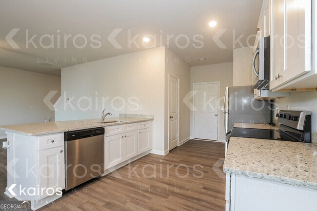 Photo - 4000 Bridgewood Wy