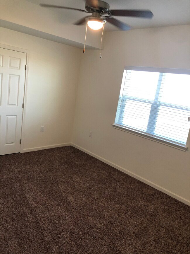 Primrose Village Apartments For Rent in Weslaco, TX