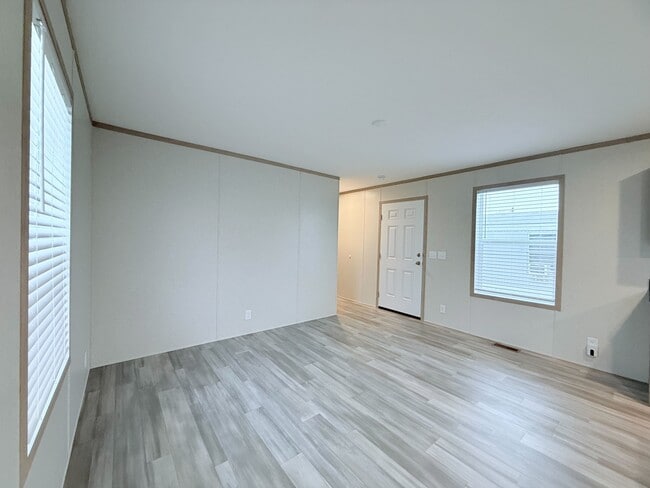 Photo - 29669 Danbury Ct