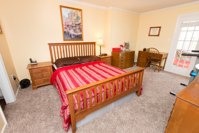 Photo - 13116 Shadyside Ln