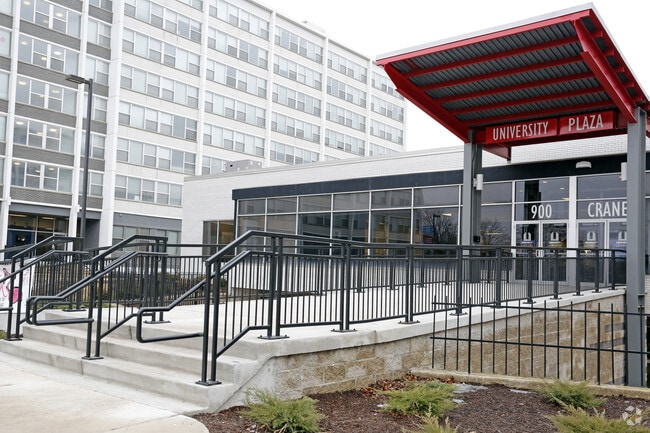 Photo - University Plaza Apartments