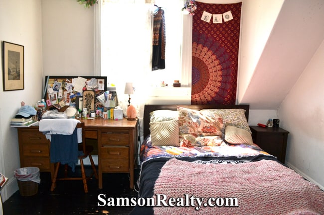 Photo - 230 Brown St Unidad 3