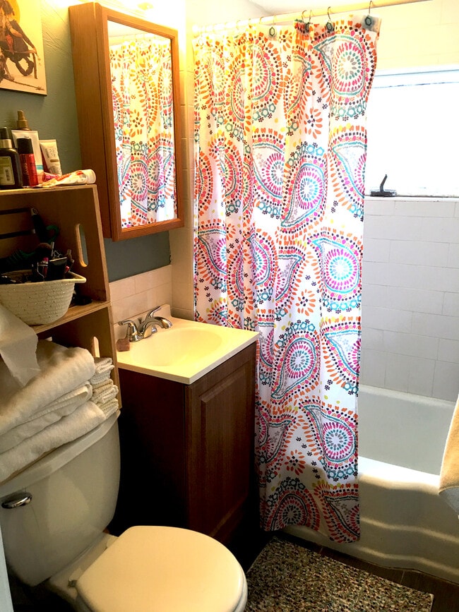 Photo - 35 Derby St Unit 3