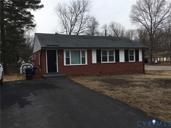 Building Photo - 9720 Esmont Rd