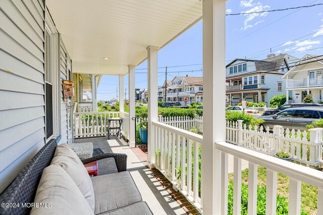 21 Embury Ave