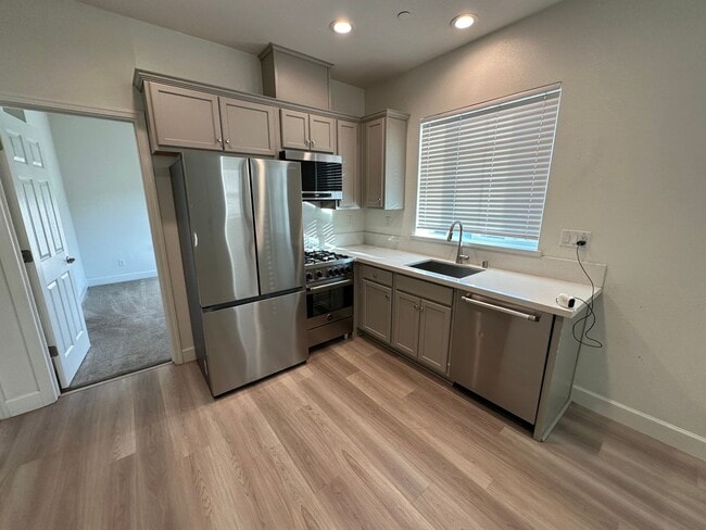 Photo - 3012 Granger St