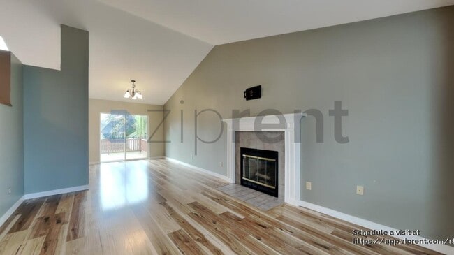 Photo - 20102 106 St Ct E