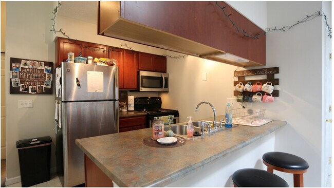 Apt 2 Kitchen