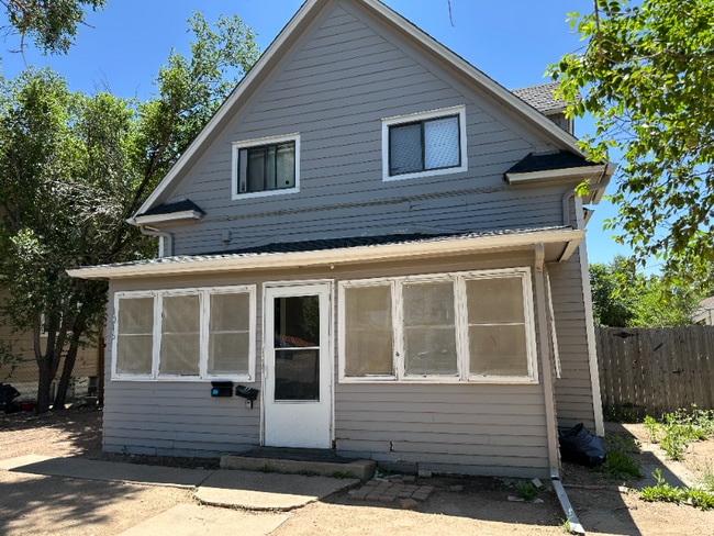 Building Photo - 1016 4th St Rental