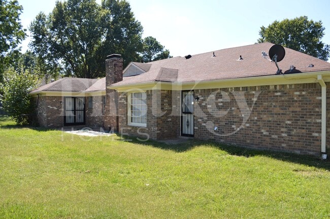 Photo - 3034 Oak Allee St