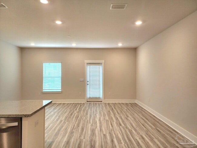 Photo - 9436 Nature Crk Ln