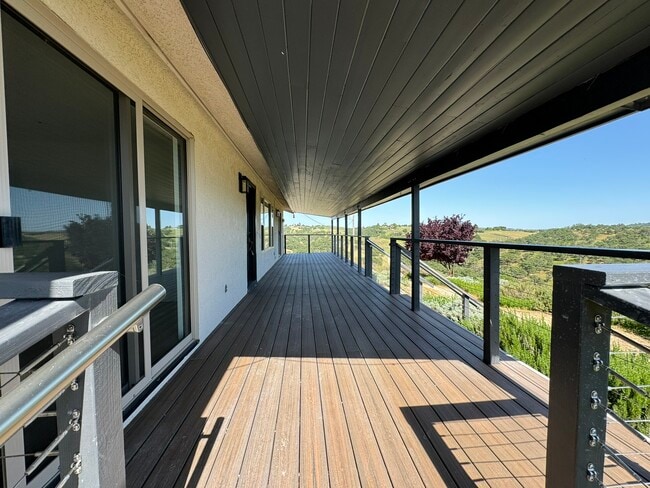 Photo - 5430 Sunny Ridge Pl