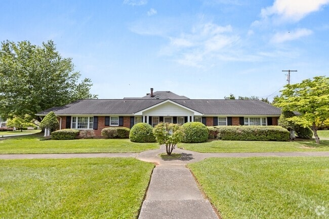 Building Photo - 801-805 Lester Harris Rd Rental