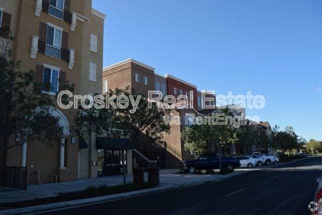 Building Photo - 88 E 6th St Unit 312 Rental