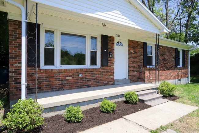 Photo - 309 Martin Ct