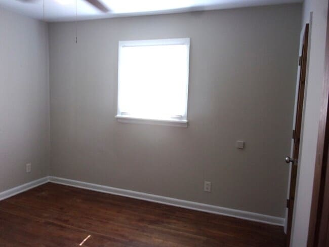 Photo - Recently Refreshed 2 Bedroom 1 Bath Home Minutes from Uptown Charlotte