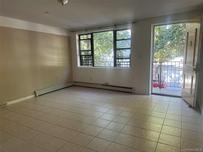 Photo - 40-35 95th St Unidad 2A