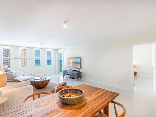 Photo - 5401 Collins Ave Unit 1013