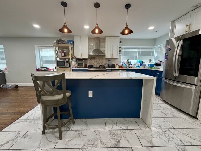 Photo - Stunning Home in Rolling Green Neighborhood of Springfield Township. Available in Mid-September!