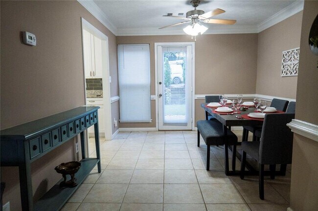 Photo - 3230 Cape Cir