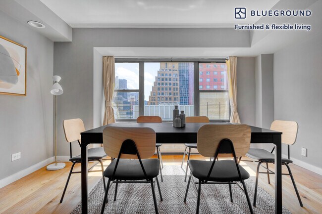 Photo - 279 E 44th St Unit FL19-ID801