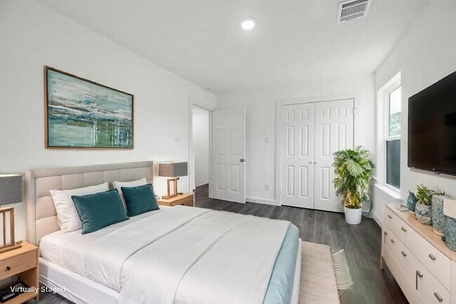 Photo - 9531 Everglade Dr