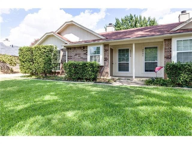 Photo - 2906 Penny Ln