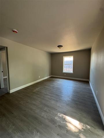 Building Photo - 614 Londonderry Ln Unit 612 Rental