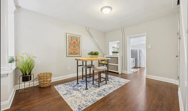 Photo - 108 Maple St