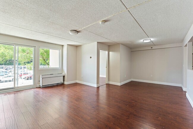 Photo - 200 Cove Way Unit 217