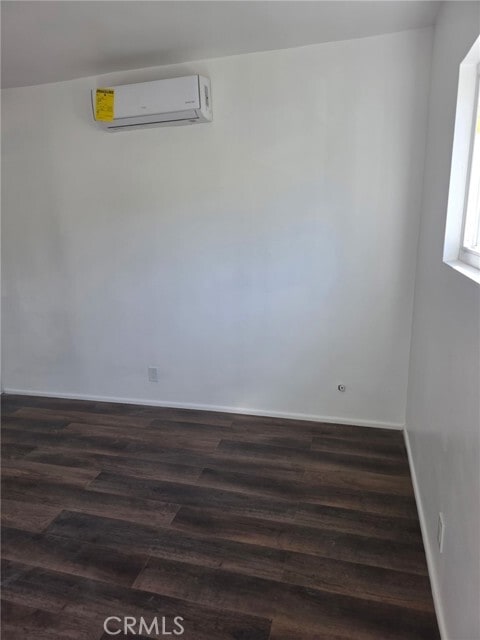 Building Photo - 928 W Angeleno Ave Unit C