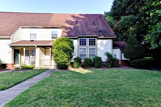 Photo - Nicely Updated Condo in Great Neighborhood
